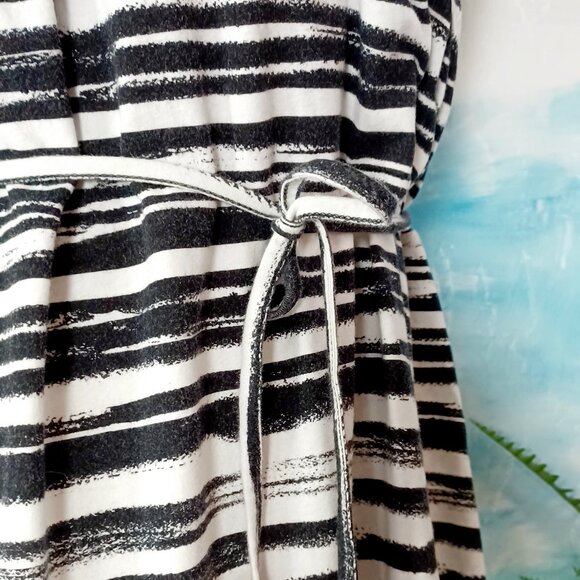 Eddie Bauer size L soft knee-length dress, good condition - Picture 2 of 5